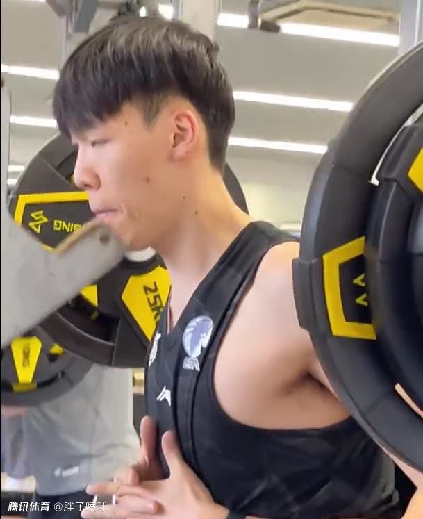 擦边舞跳舞素材比基尼
