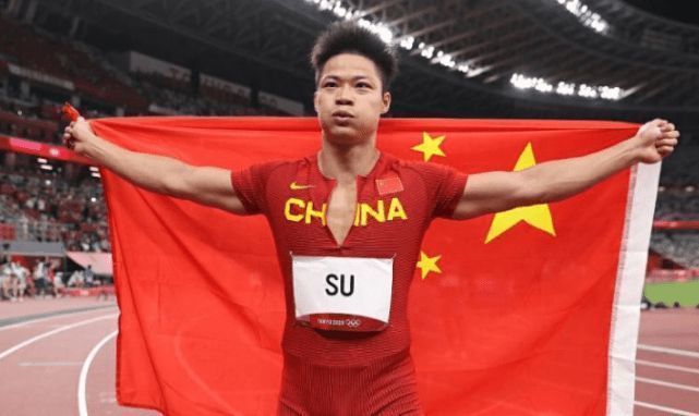 成人综合国产乱在线